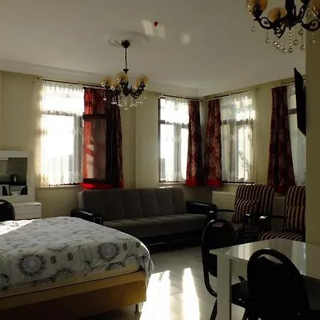 Hotel apartamentowy Old 4*